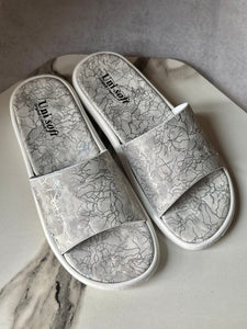 Soft Cloud Slides