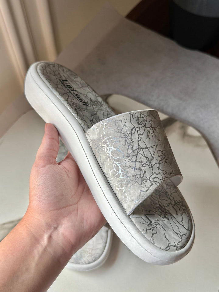 Soft Cloud Slides