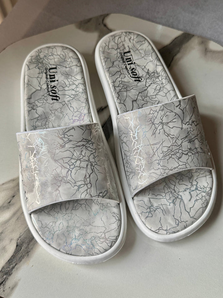 Soft Cloud Slides
