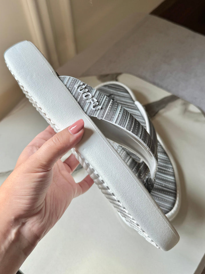 Soft Mira Slides