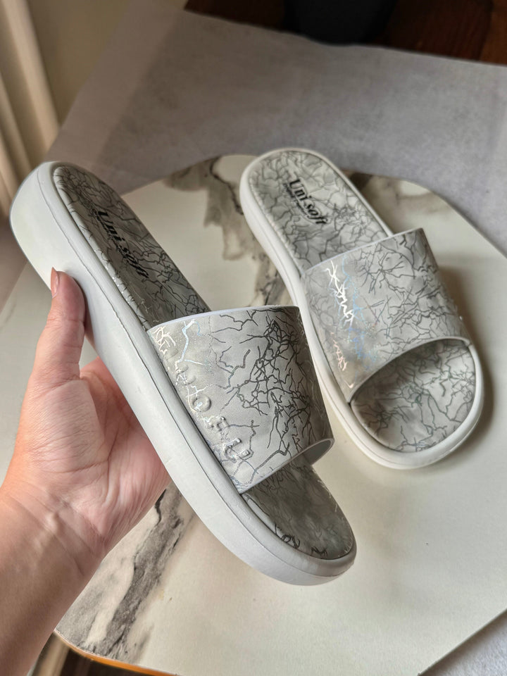 Soft Cloud Slides
